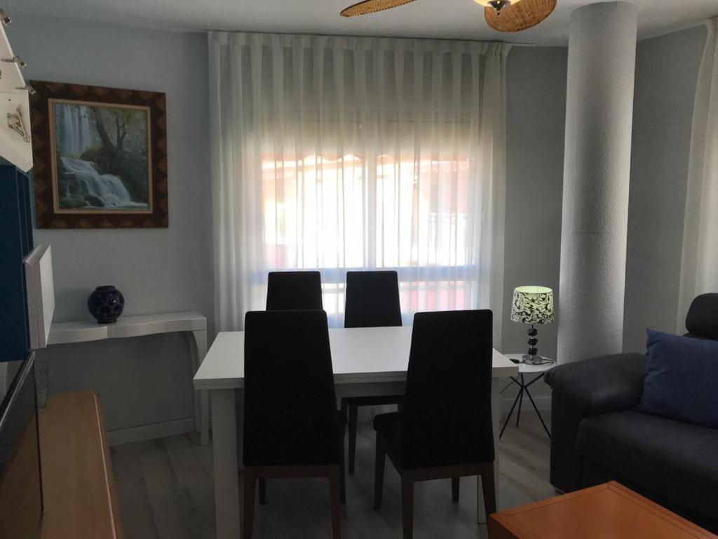 Apartamentos La Encarnacion I Los Alcazares Ngoại thất bức ảnh