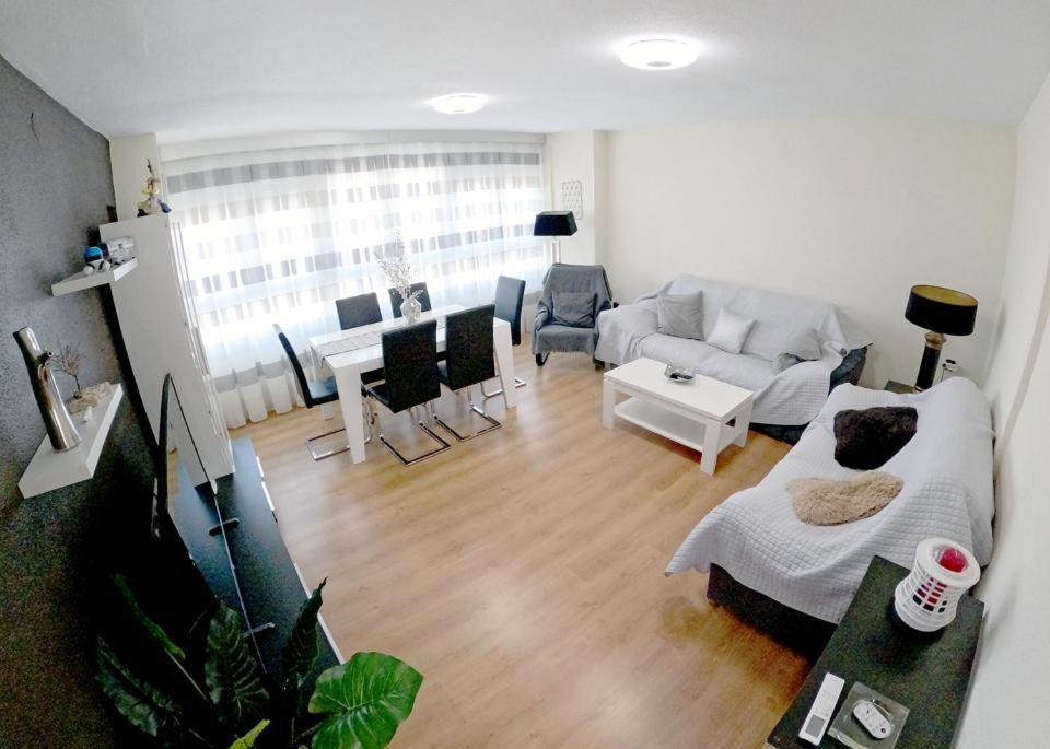 Apartamentos La Encarnacion I Los Alcazares Ngoại thất bức ảnh
